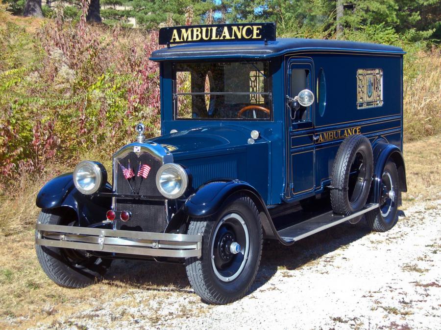  Buick Ambulance by Hoover Carriage Company 1926 года  (фото 1 из 4)